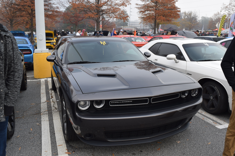 Illustration for article titled I went to Caffeine and Octane this morning and walked around some Challengers ...